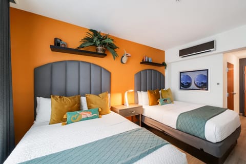 Bed, TV and multimedia, Photo of the whole room, Bedroom, air conditioner