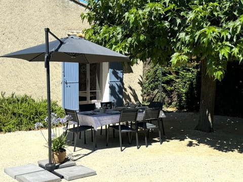 Garden, Garden, Dining area, Garden view
