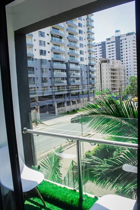 Balcony/Terrace, City view