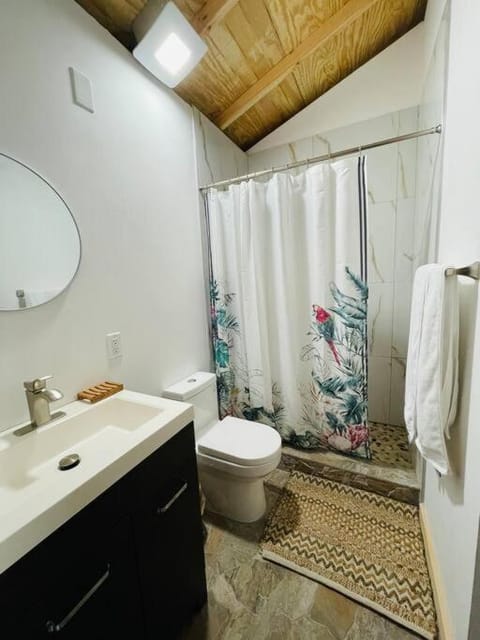 Bienvenidos a la Pequeña Selva de Legnalife House in Homestead