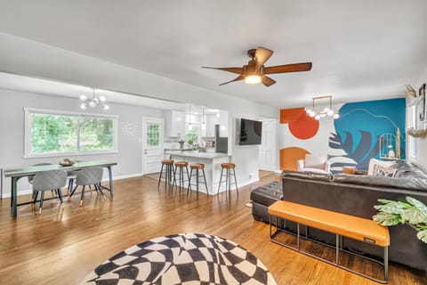 West End Wonder House in East Point