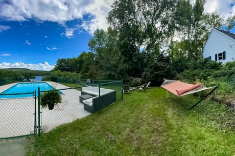 The Poolside Paradise House in Bucksport