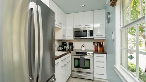 Serenity on Southard by Last Key Realty Apartment in Key West