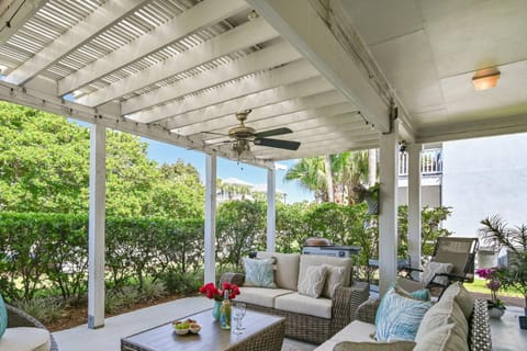 Sapphire Cove 15 ~ Turquoise Twinkle House in Miramar Beach