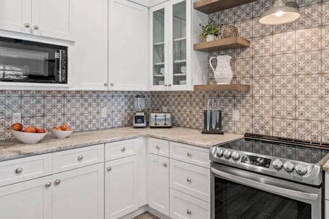 Sapphire Cove 15 ~ Turquoise Twinkle House in Miramar Beach