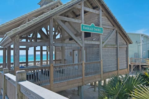 Sapphire Cove 15 ~ Turquoise Twinkle House in Miramar Beach