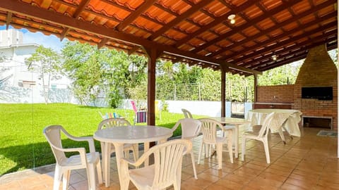 Patio, BBQ facilities, Seating area