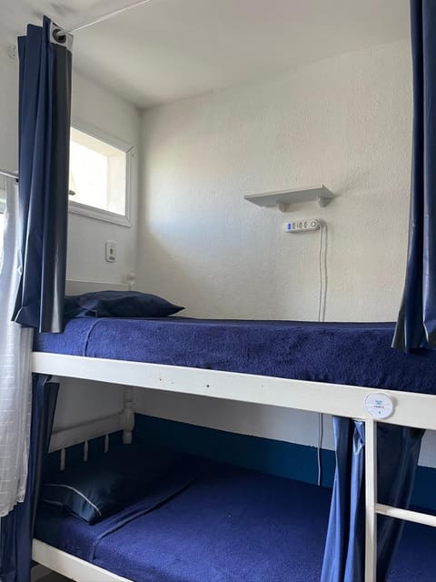 Bed, Photo of the whole room, Bedroom, bunk bed