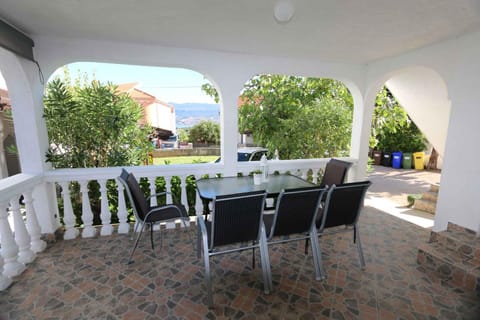Summer, Balcony/Terrace