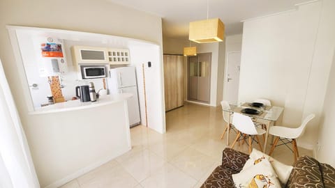 TV and multimedia, Coffee/tea facilities, Kitchen or kitchenette, Dining area, minibar, oven