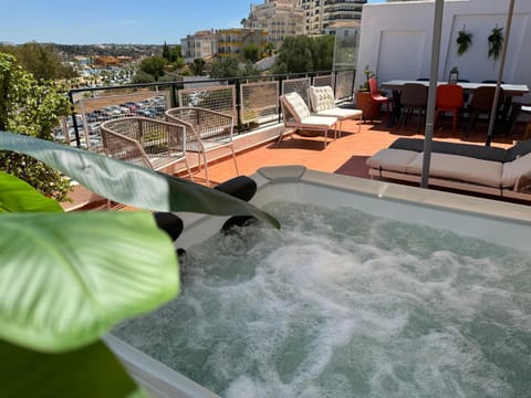 Patio, Natural landscape, Hot Tub, View (from property/room), Balcony/Terrace, Seating area, sunbed
