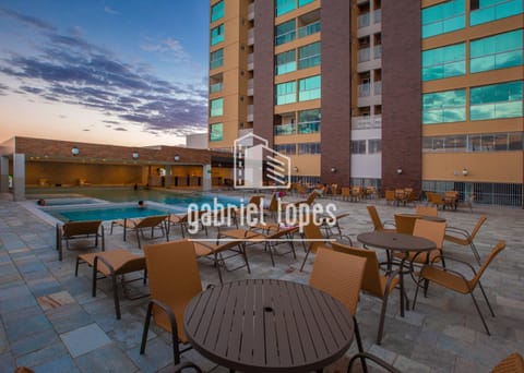 Property building, Pool view, Swimming pool, sunbed
