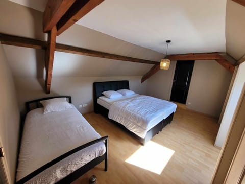 Gîte de L'obourg-joie - Shape - Pairi Daiza - Mons - Parking privé et gratuit House in Hauts-de-France