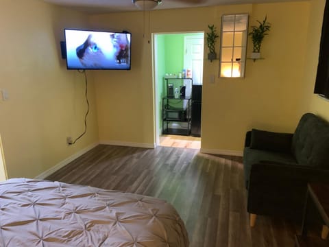 Private suite with small kitchen private bathroom entrance porch and driveway Vacation rental in Pinellas Park