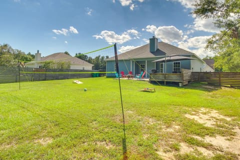 Less Than 1 Mi to Beach - Home with Deck and Yard in Waveland! House in Waveland