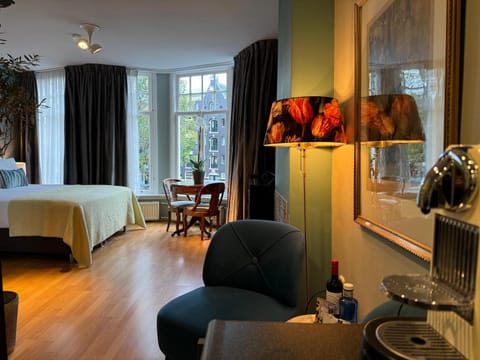 View (from property/room), Seating area, Bedroom