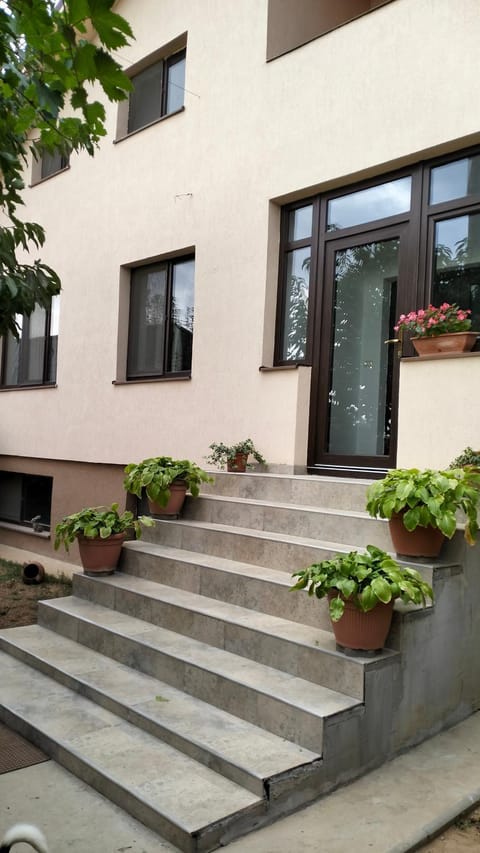 Vila Aurora Bed and Breakfast in Craiova