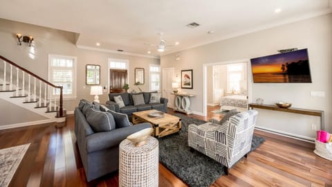 Diamond Girl by Last Key Realty House in Key West