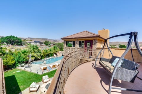 Washington Villa 1 Mi to Golf Great for Groups! Villa in Washington