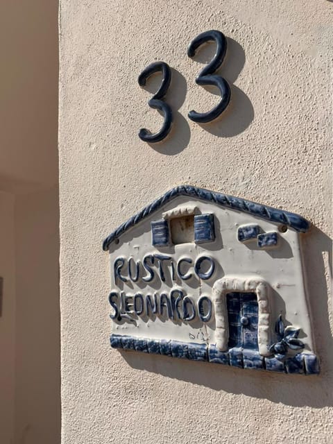 Property logo or sign