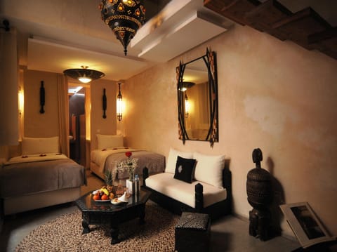 Seating area, Bedroom