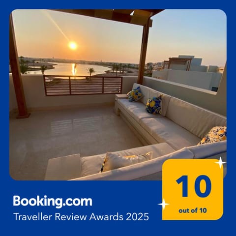 Natural landscape, View (from property/room), Balcony/Terrace