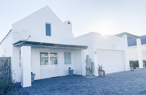 Lampies Bay Hideaway Close to the Shore House in Western Cape