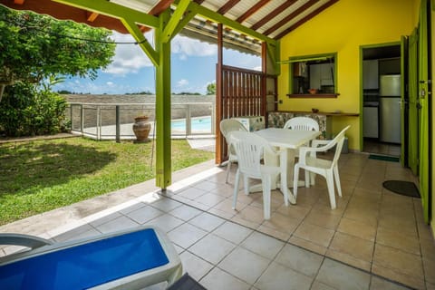 Patio, Swimming pool