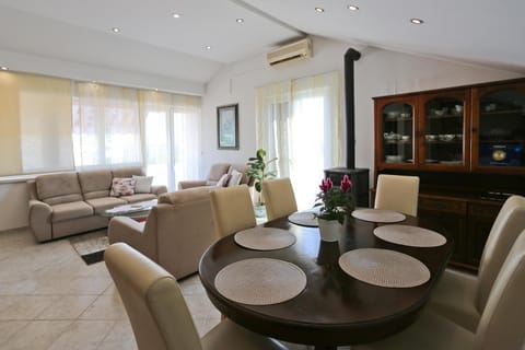 Apartments Nada Apartment in Zadar