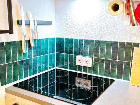 Urban Jungle Riesiger Balkon Parken Arbeitsplatz Apartment in Offenbach