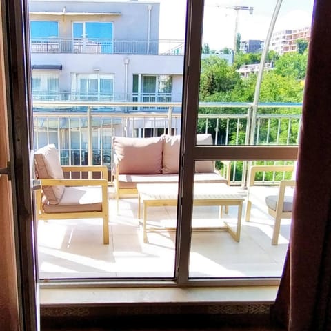 Balcony/Terrace, Balcony/Terrace, Seating area