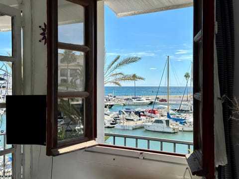 View (from property/room), Balcony/Terrace, Sea view