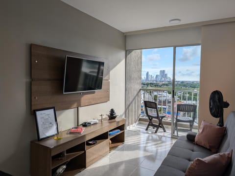 Communal lounge/ TV room, TV and multimedia, Living room