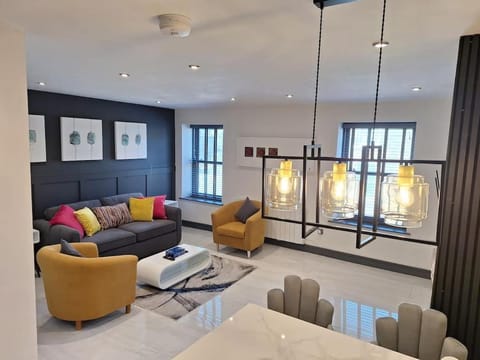 The Penthouse Luxury Central Apartment Apartment in Glossop