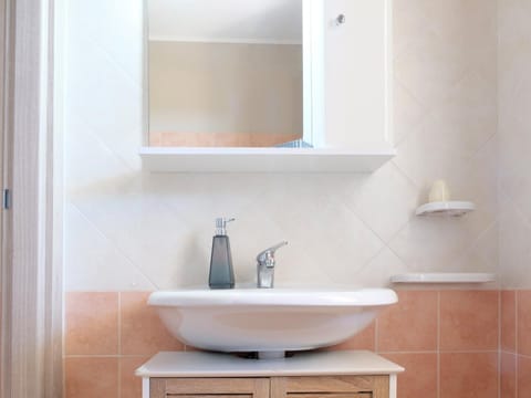 B&B I Colori di Chia Bed and Breakfast in Chia