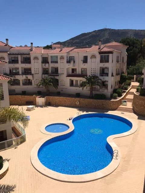 Property building, Patio, Day, Natural landscape, Mountain view, Swimming pool