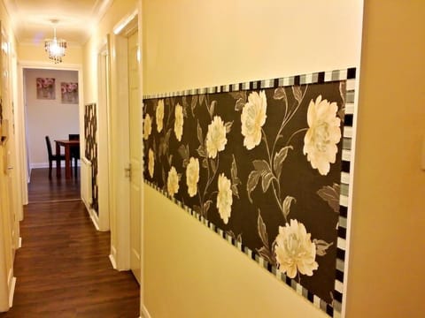 3 bedroom apt - Free parking & WiFi 350mbps Apartment in Glasgow