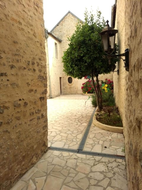 Property building, Facade/entrance, View (from property/room)