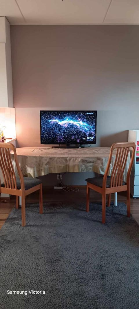 Peaceful Oasis by East Center Apartment in Helsinki