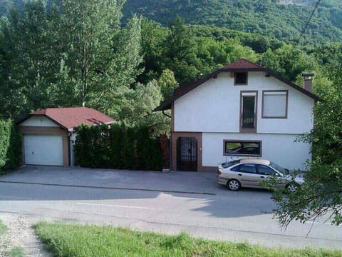 Guest House Majstorovic Bed and Breakfast in Federation of Bosnia and Herzegovina