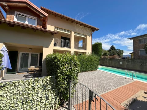 Garden, Swimming pool