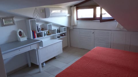 Smeralda Guest House Bed and Breakfast in La Caletta