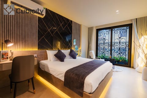 Bed, Photo of the whole room