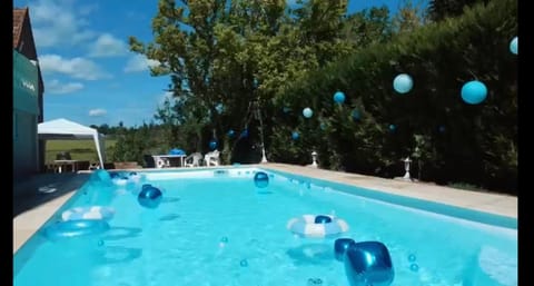 Pool view, Swimming pool