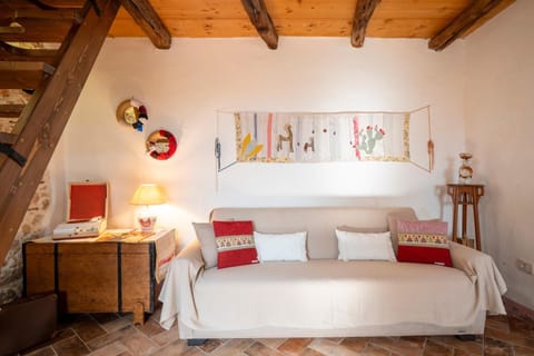 Casa Della Nonna Nel Borgo House in Baunei