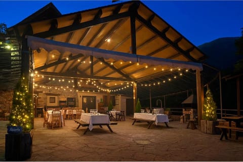 Banquet/Function facilities