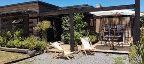 Patio, Garden, sunbed