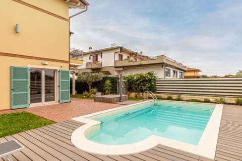 Relax in Villa - Versilia Villa in Province of Massa and Carrara