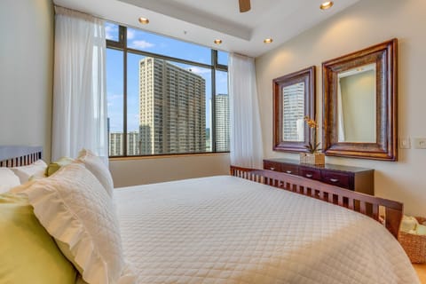 Palms At Waikiki By Chase 'N Rainbows Apartment hotel in McCully-Moiliili