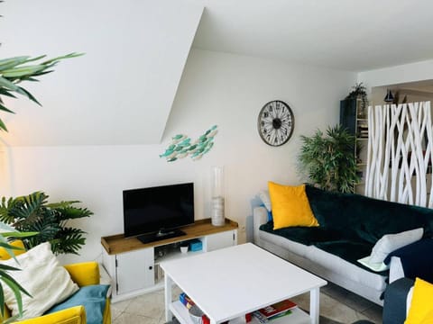 3 pièces plein centre, parking, 400m plage Apartment in Quiberon